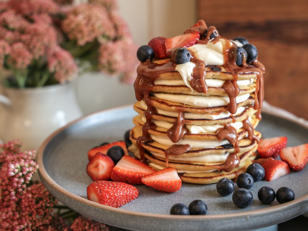 Honey & Chocolate Chip Pancakes with Bee Creamy Honey, Chocolate & Hazelnut