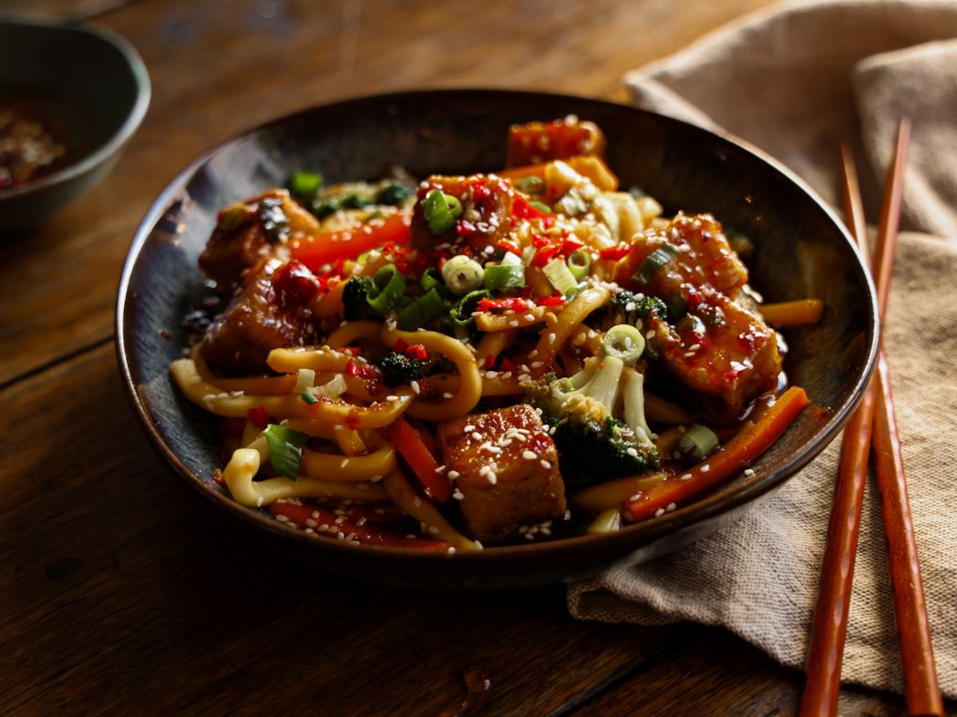 Honey Soy Noodle with Crispy Tofu